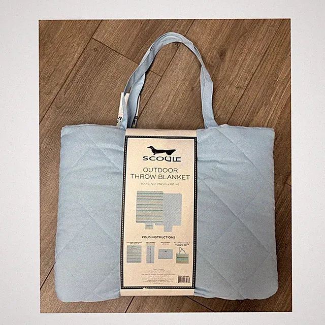 Scout Blue Foldable With Handles 60x72 Water Resistant Outdoor Throw Blanket-NWT