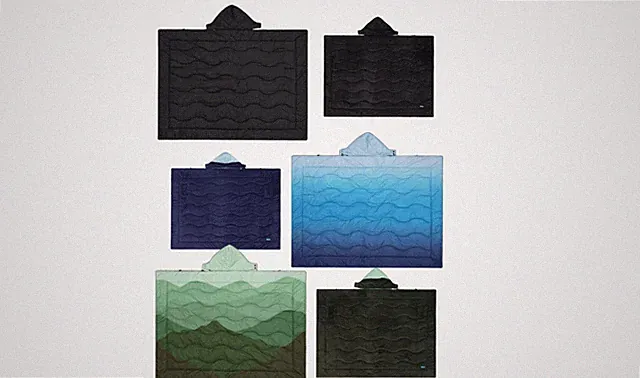 Water-Resistant Hooded Wearable Blanket – Reversible Plush Outdoor Throw 54X72