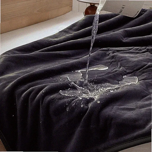 Waterproof Throw Blanket 40"x60" Flannel Bed Couch Couples Splash Black
